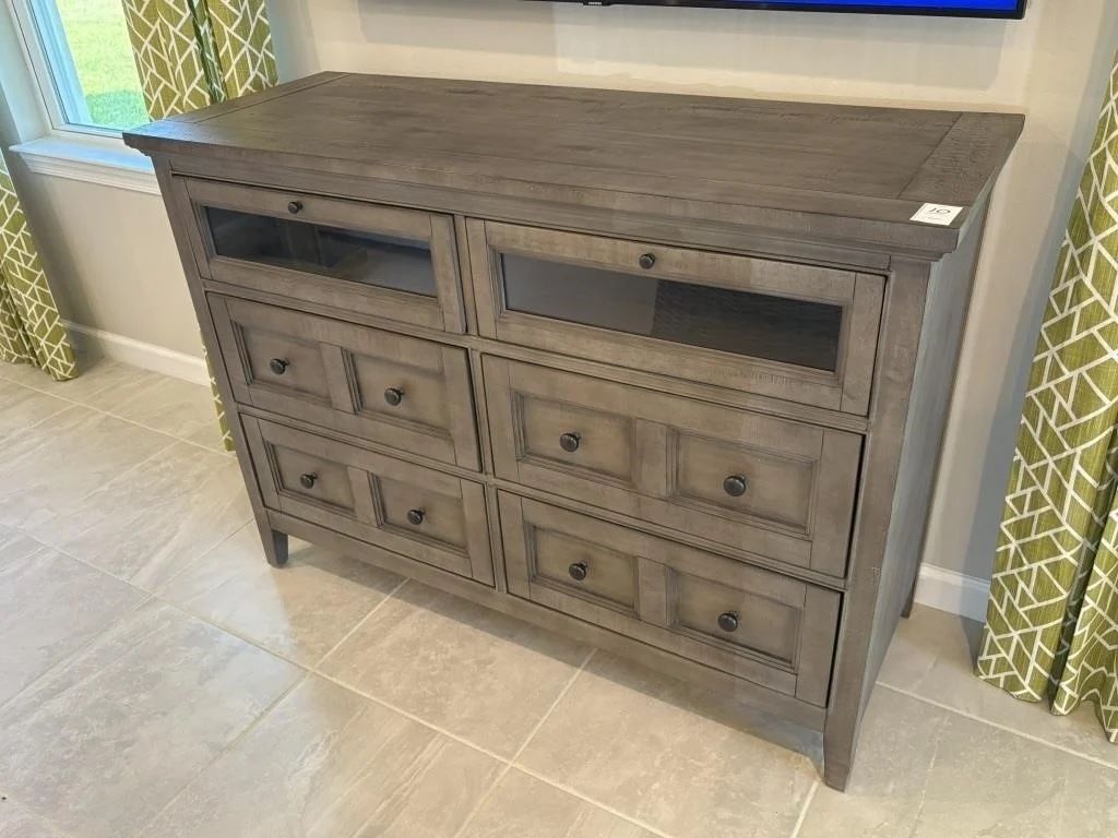 Media Chest