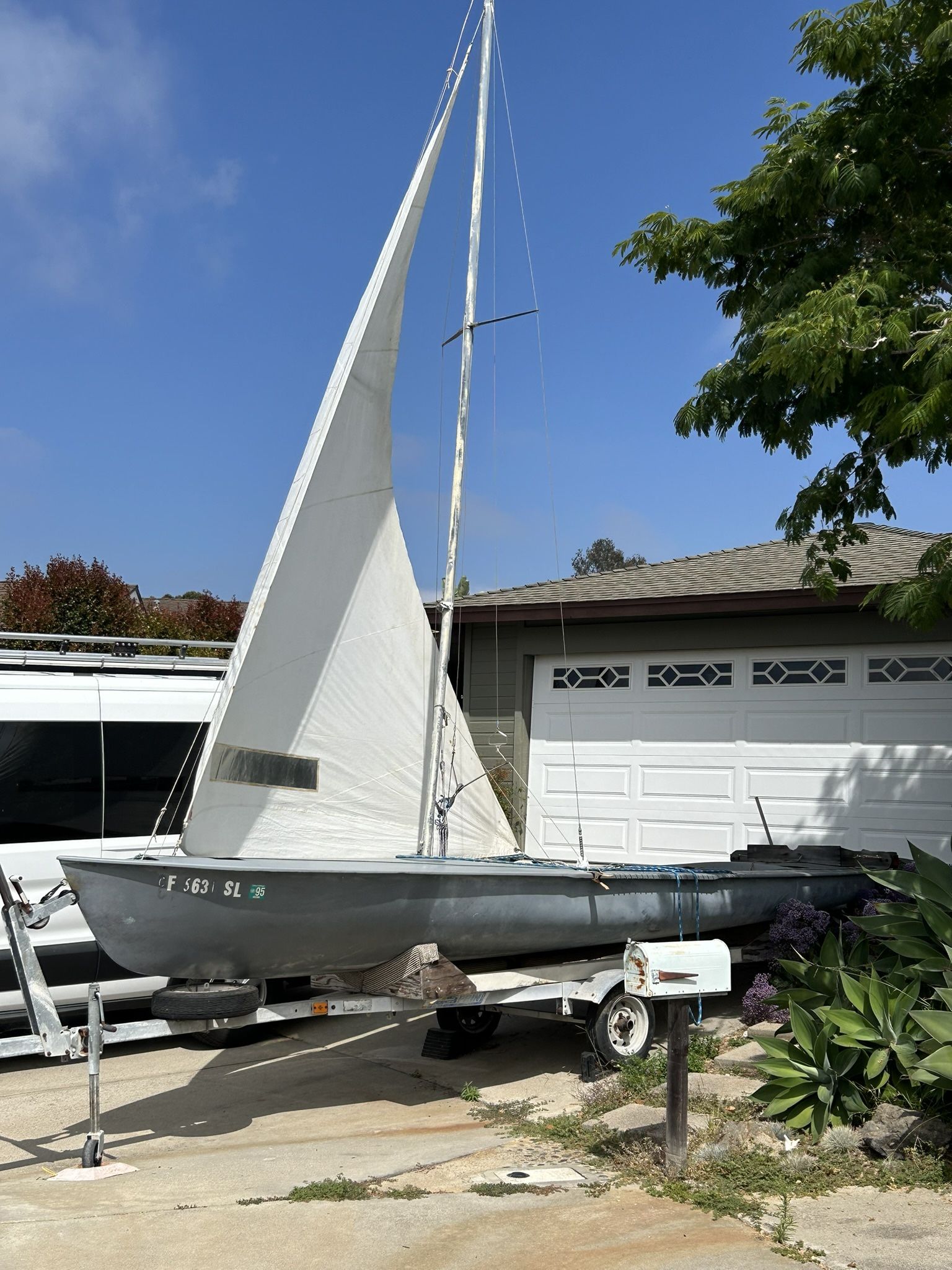 20’ Flying Dutchman Sailboat