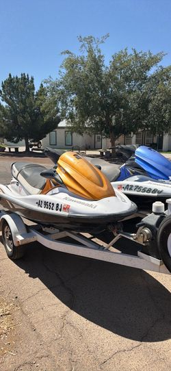 Kawasaki jet skis wave runners