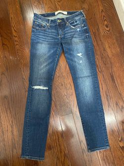Abercrombie and fitch Jean , waist 25”women Jean ( please check my other stuff)