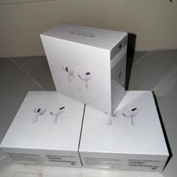 Apple AirPods Pro 2nd Generation with MagSafe Wireless Charging Case - White
