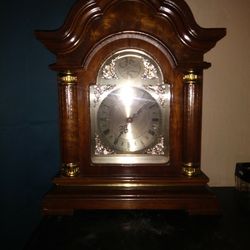 West Minster Tempus Fugit Mantel Clock