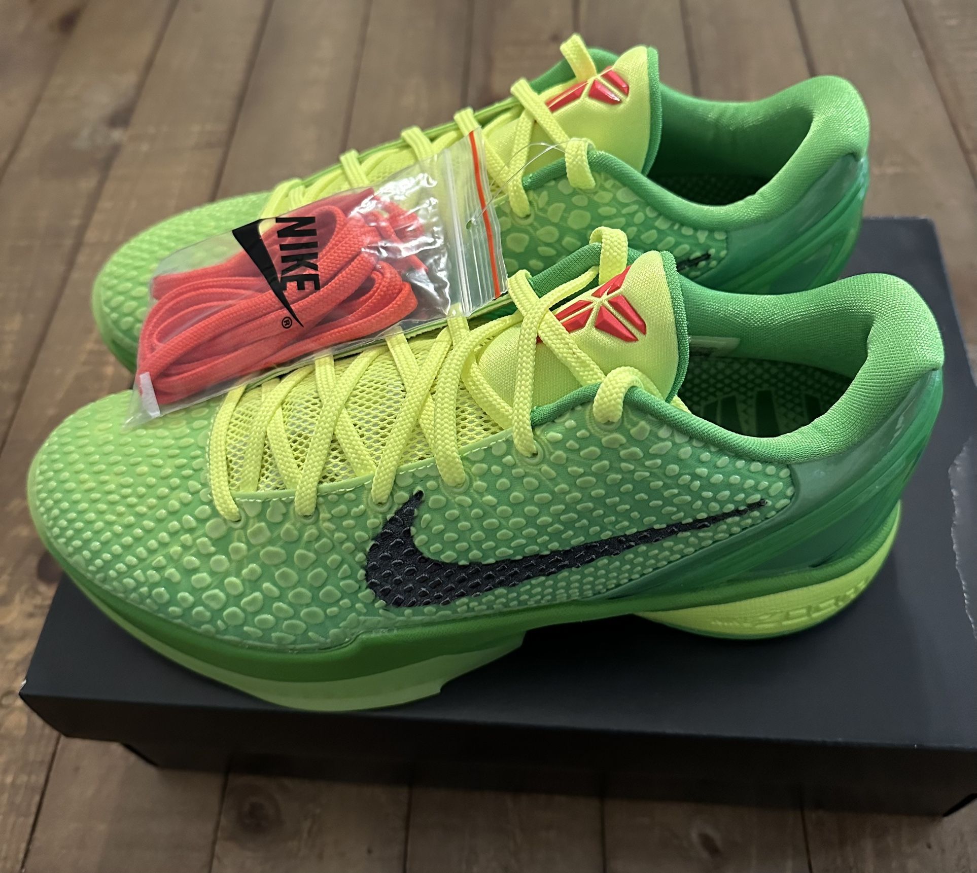 Nike Kobe 6 Proto Grinch Mens Size 9
