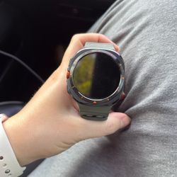 Samsung Galaxy Ultra Smartwatch 300 OBO