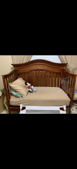 Heritage lt outlet crib model 3500