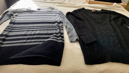 Pair Of Women’s Sweaters 