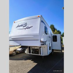2002 Northwood Arctic Fox 27-5L