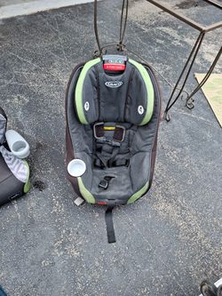 Graco Toddler Car Seat With 8 Position Back. $75