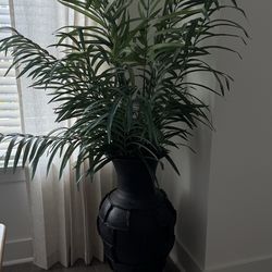 Fake plant decor
