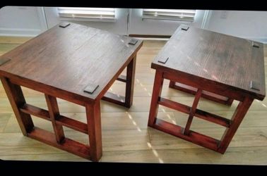 Set of side tables