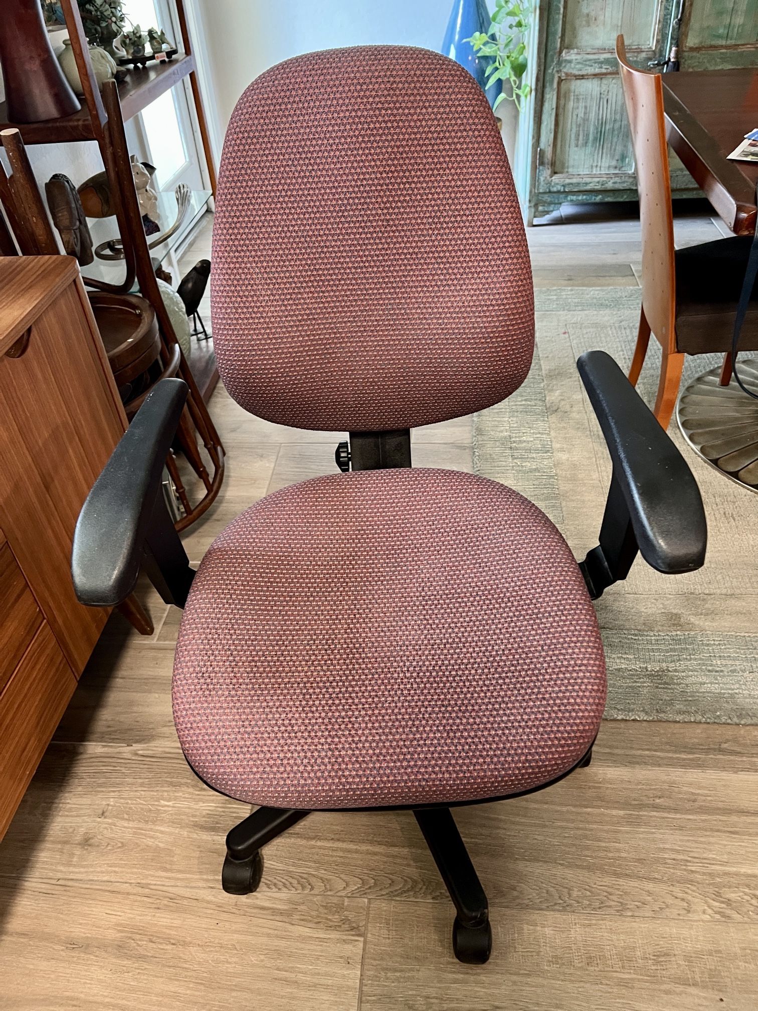 Office Desk Chair Fully Adjustable Made In Italy By Via