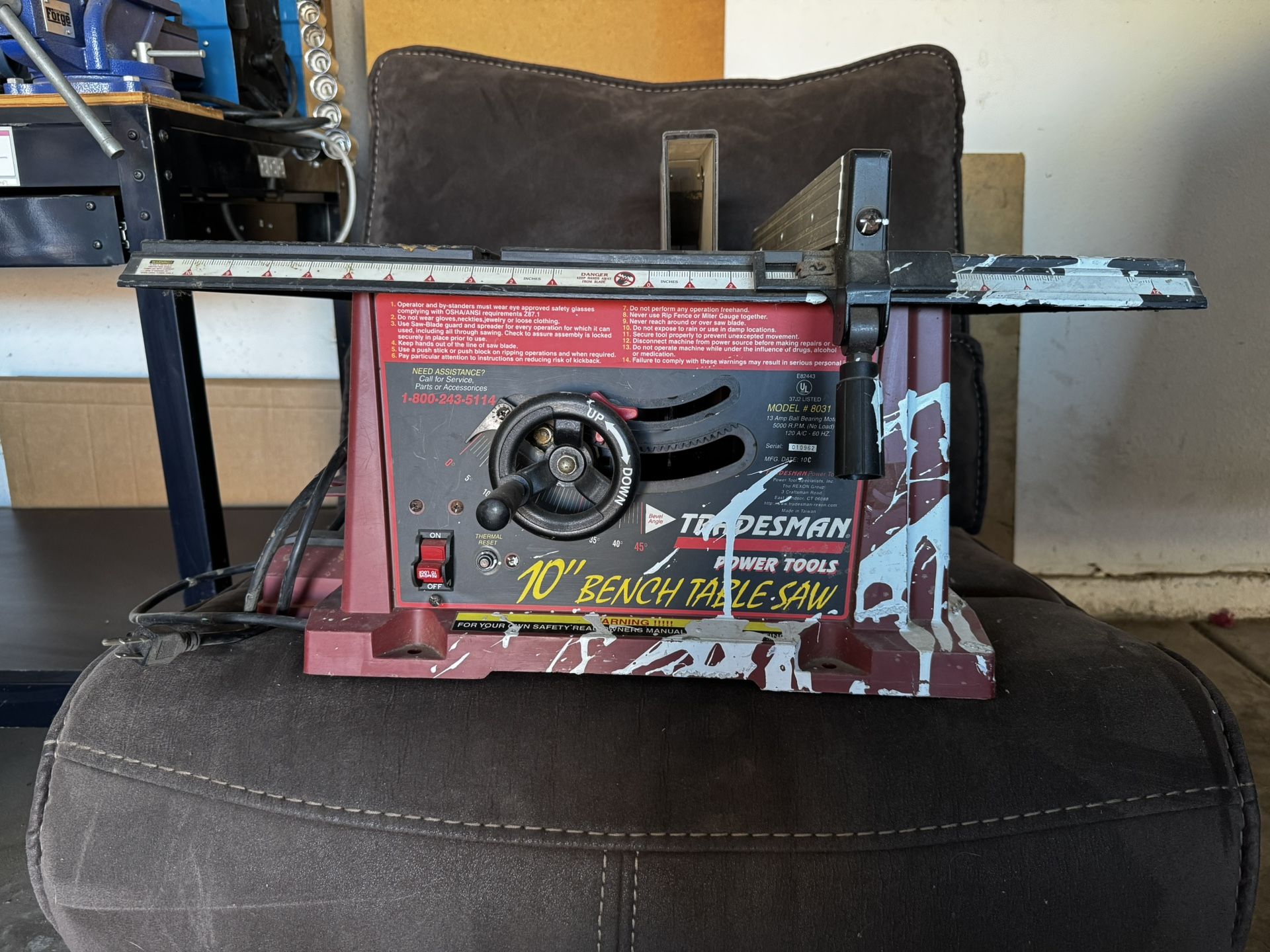 Tradesman 10” Bench Table Saw – Model 8031 – Works Great