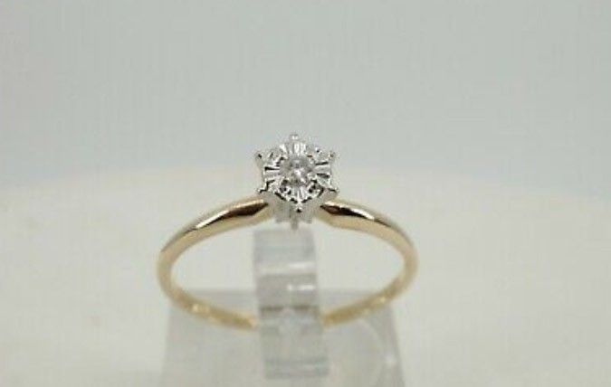 LOVELY, SOLID 14K YELLOW GOLD, .03 CARAT DIAMOND SOLITAIRE RING, SIZE 6.5 #1071