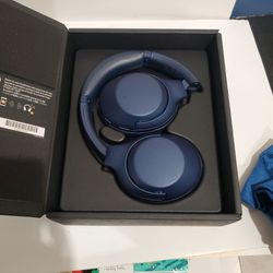 Sony WH-XB900N Headphones Blue