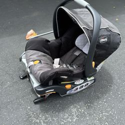 Chicco KeyFit 30 Infant Car Seat and Base | Rear-Facing Seat for Infants 4-30 lbs
