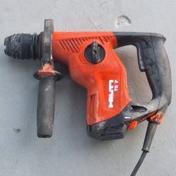 HILTI TE 7 ROTARY HAMMER DRILL 