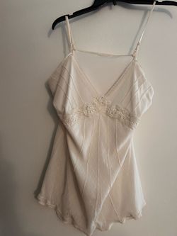 Lace white tank top