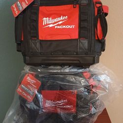 Milwaukee Pack Out 15 Inch Structural Tool Bag