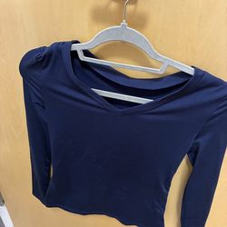 For pickup in Berkeley navy blue long sleeve top