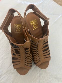 Speed Limit 98 Tan Strappy Heeled Sandals