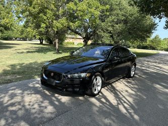 2017 Jaguar XE