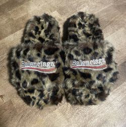 Balenciaga Slides Cheetah Print Furry