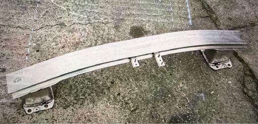 2024 Hyundai Santa Fe front bumper reinforcement