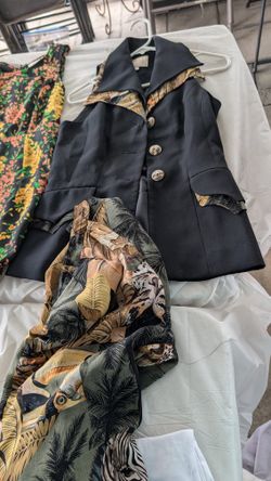 Woman's Clothes, Some Mens. All For $30