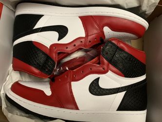 Jordan 1 Retro High Satin Snake sz. 12W (10.5 men)