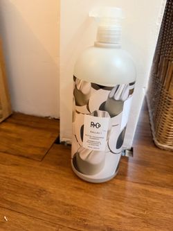 R+Co Dallas Biotin Thickening Shampoo 1000ml