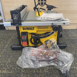 DEWALT DWE7485 15 Amp Corded 8-1/4" Compact Portable Jobsite Tablesaw (Stand Not Included)