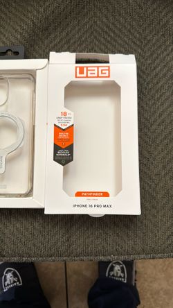 Case  Cler UAG iPhone 16 Pro Max 