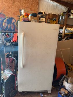 Deep freezer