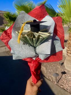 Gradute mini bouquet