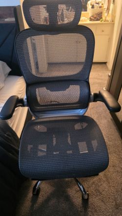 Ergo desk chair