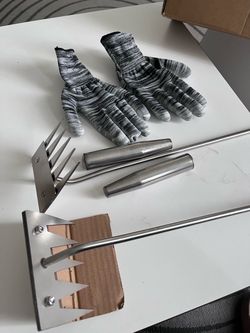 Stainless Steel Meat Claws and Gloves Set