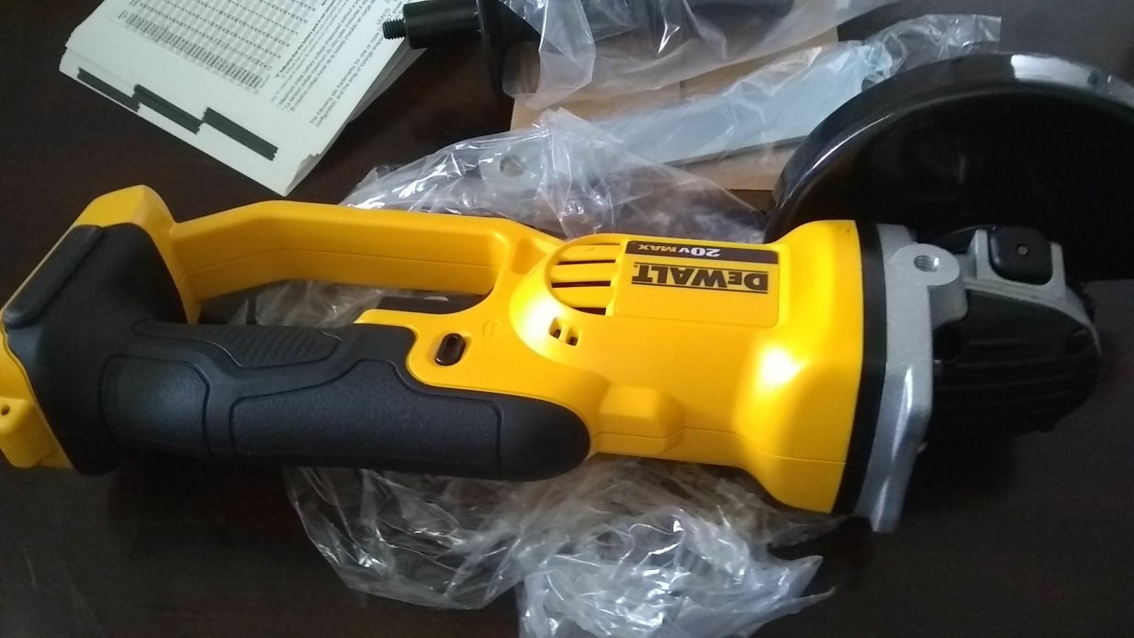 Graneadora dewalt nueva