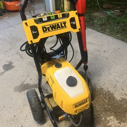 Dewalt 2400psi Electric Pressure Washer 