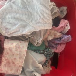 Box of 0-3 months Girl clothes 
