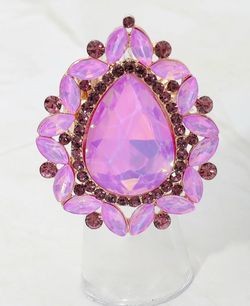 WOMENS RING