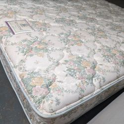Queen Mattress Denver Mattress company and box spring. Free delivery same day.