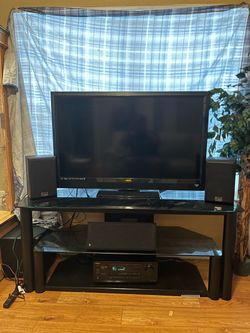 Vizio TV with Onkyo Receiver and Speakers