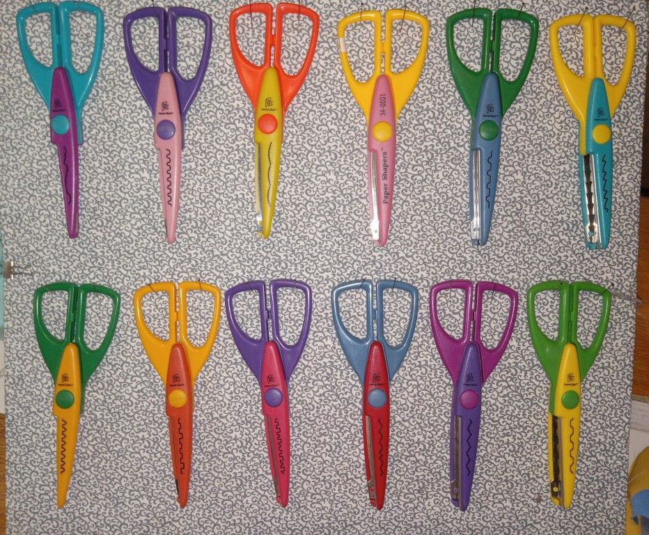 12x Paper Shaper Craft Scissors 