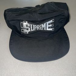Supreme 