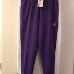 Men's JORDAN Woven Sweatpant  Size: L NEW