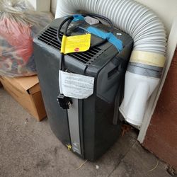 DeLonghi Portable Air Conditioner