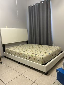 Cama Tamaño Full Con Colchón