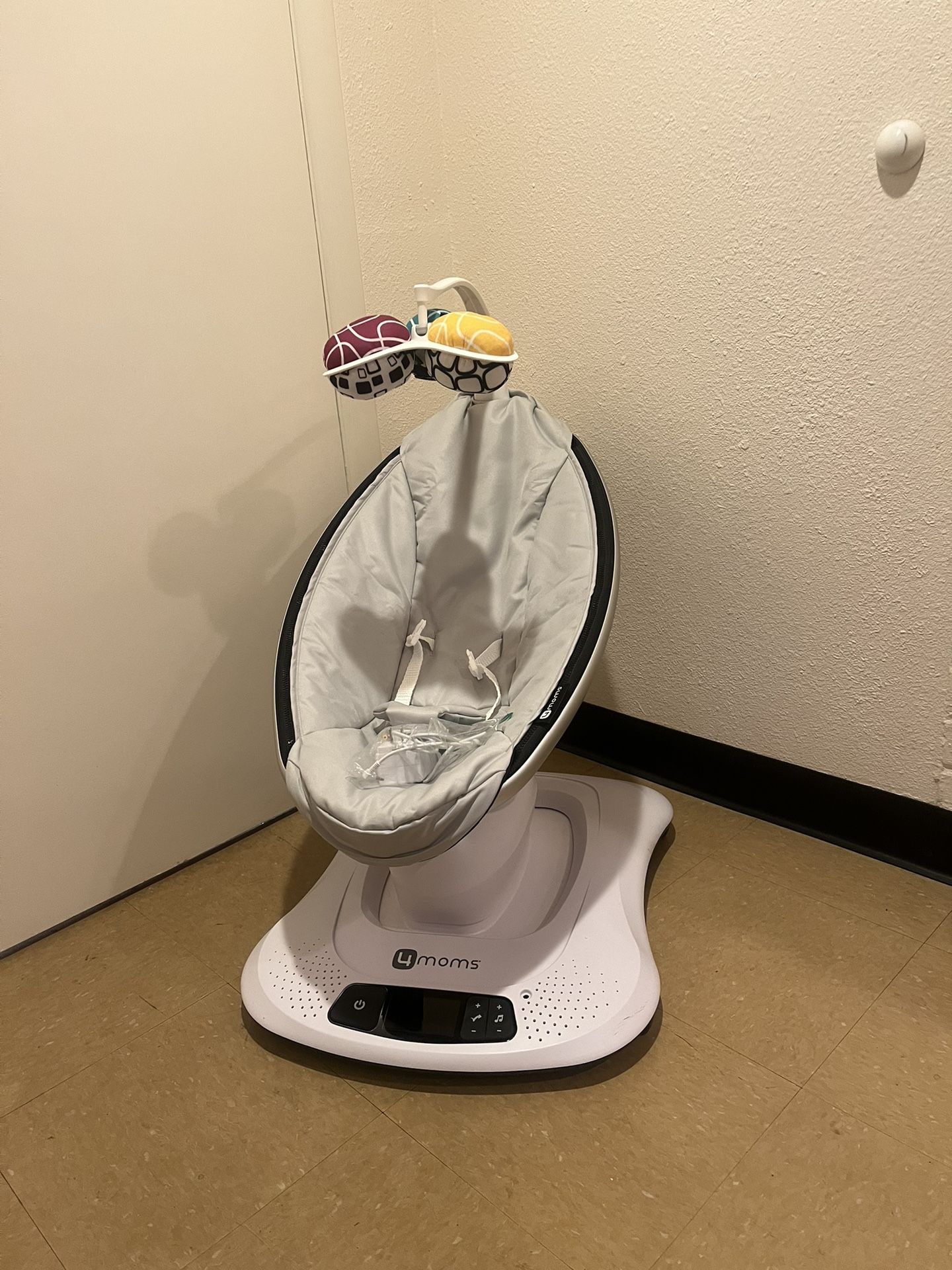 4MOMS Baby Swing