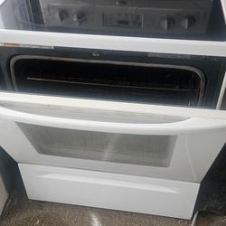 Stove/Microwave 