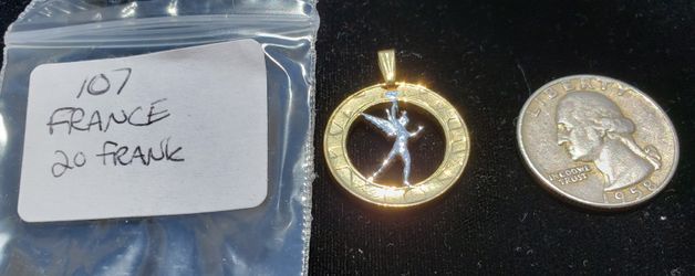 Gift France 20 FRANK EARRINGS Coin Pendant Jewelry Necklace